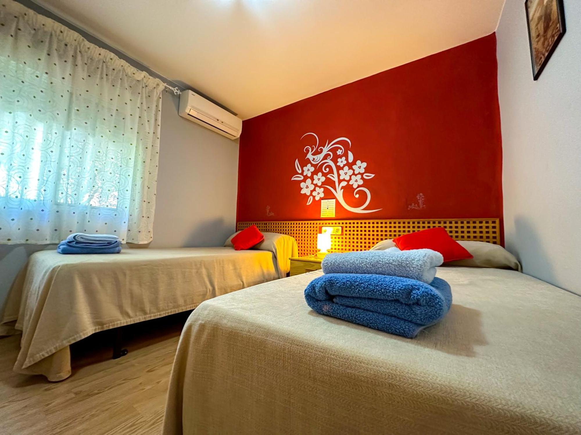 Casa Rural Los Pinos Valmuel ภายนอก รูปภาพ